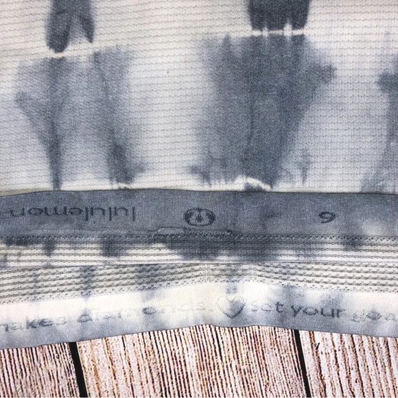 Lululemon Swiftly Tech Blue Tie Dye Short Sleeve T Shirt Size 6 - Picture 7 of 9